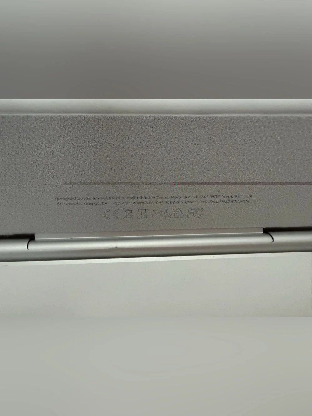 Apple iPad Magic Keyboard Model A2261